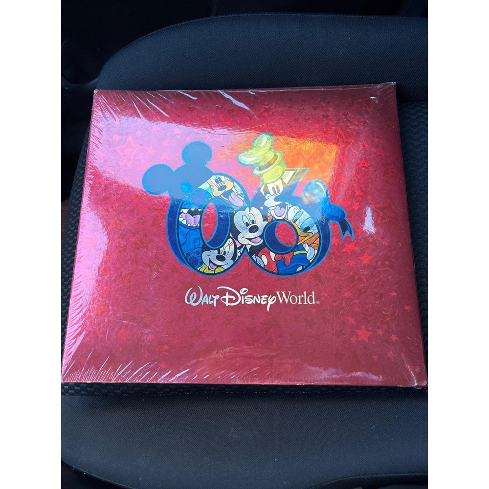 Disney World 2006 Scrapbook Album Sealed‎ Mickey Goofy Donald 12x12 NWT